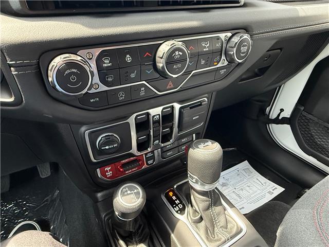 2025 Jeep Wrangler Rubicon (Stk: 25446) in London - Image 19 of 24