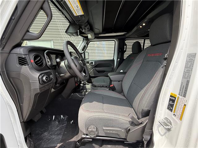 2025 Jeep Wrangler Rubicon (Stk: 25446) in London - Image 9 of 24