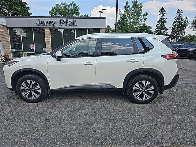 2023 Nissan Rogue SV Moonroof (Stk: 01164P) in New Hamburg - Image 2 of 19
