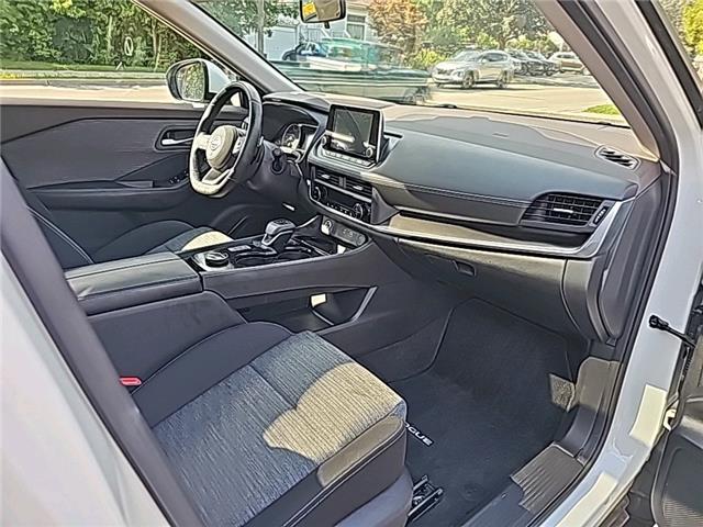 2023 Nissan Rogue SV Moonroof (Stk: 01164P) in New Hamburg - Image 12 of 19