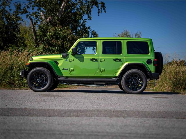 2025 Jeep Wrangler 4xe Sahara (Stk: S624762) in Surrey - Image 3 of 22