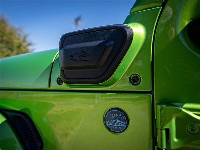 2025 Jeep Wrangler 4xe Sahara (Stk: S624762) in Surrey - Image 8 of 22