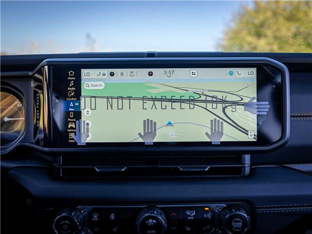 2025 Jeep Wrangler 4xe Sahara (Stk: S624762) in Surrey - Image 16 of 22