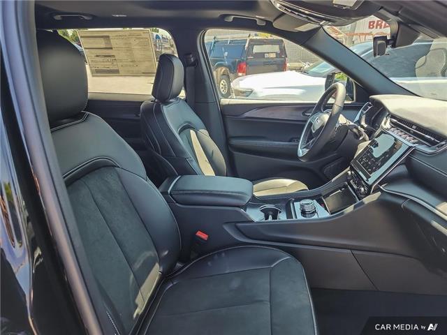 2025 Jeep Grand Cherokee L Laredo (Stk: 163295) in London - Image 22 of 25