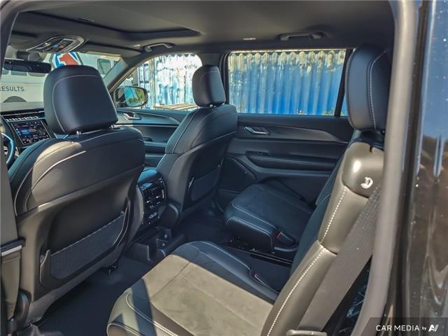 2025 Jeep Grand Cherokee L Laredo (Stk: 163295) in London - Image 23 of 25