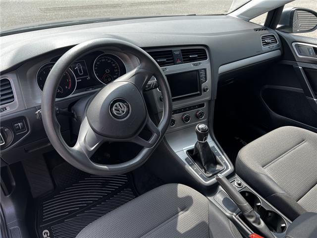 2017 Volkswagen Golf SportWagen 1.8 TSI Trendline in Sussex - Image 11 of 16