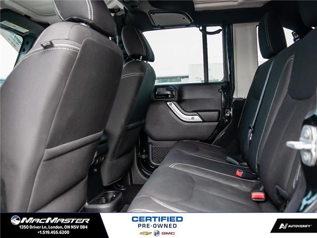 2018 Jeep Wrangler JK Unlimited Sahara (Stk: 250878A) in London - Image 28 of 30