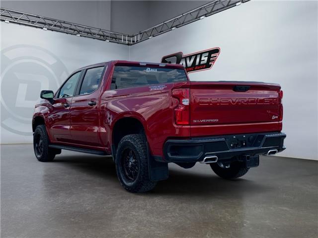 2025 Chevrolet Silverado 1500 LT Trail Boss (Stk: 350606) in Medicine Hat - Image 3 of 16