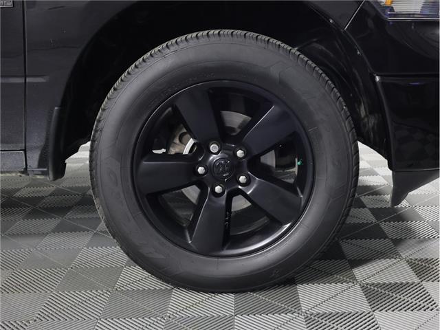 2022 RAM 1500 Classic SLT (Stk: B19946) in Calgary - Image 4 of 22