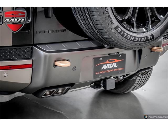 2025 Land Rover Defender P635 OCTA in Oakville - Image 11 of 35