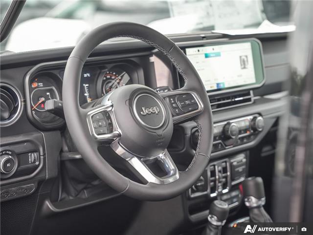 2025 Jeep Wrangler Sahara (Stk: S1035) in Hamilton - Image 13 of 27