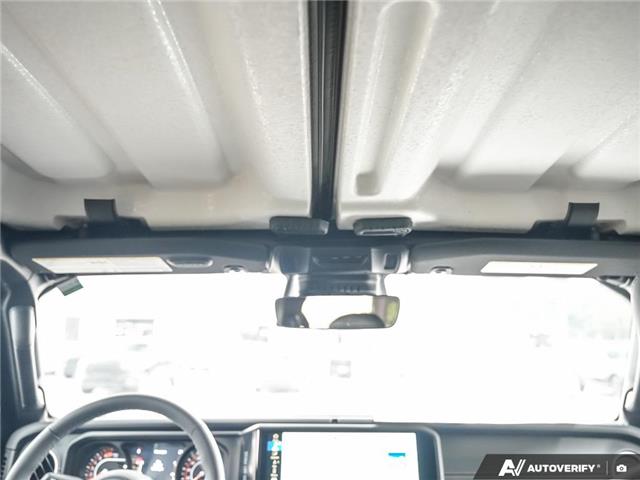 2025 Jeep Wrangler Sahara (Stk: S1035) in Hamilton - Image 27 of 27