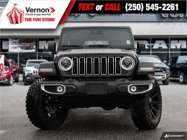 2025 Jeep Wrangler Sahara (Stk: 250135) in Vernon - Image 2 of 27
