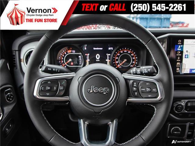 2025 Jeep Wrangler Sahara (Stk: 250135) in Vernon - Image 14 of 27