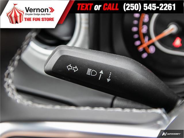 2025 Jeep Wrangler Sahara (Stk: 250135) in Vernon - Image 16 of 27