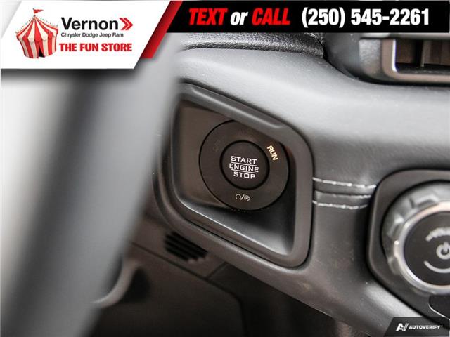 2025 Jeep Wrangler Sahara (Stk: 250135) in Vernon - Image 23 of 27