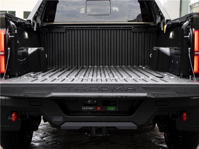 2025 Toyota Tacoma Hybrid Base (Stk: TA8568) in Windsor - Image 8 of 30