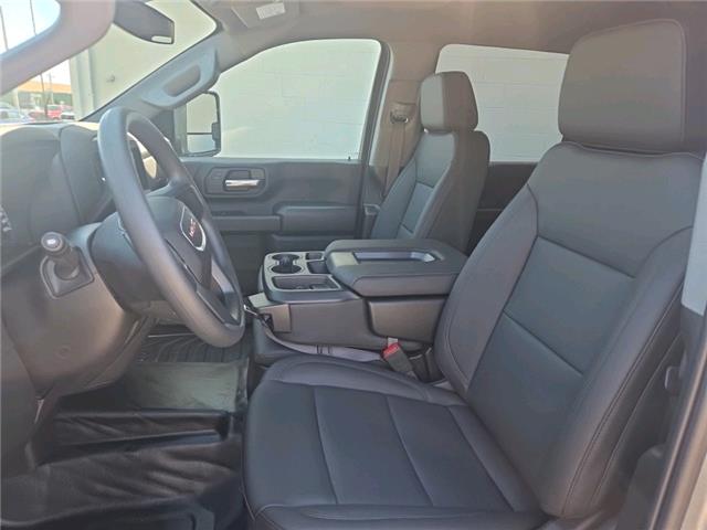 2025 GMC Sierra 3500HD Pro (Stk: 356649) in New Glasgow - Image 11 of 15