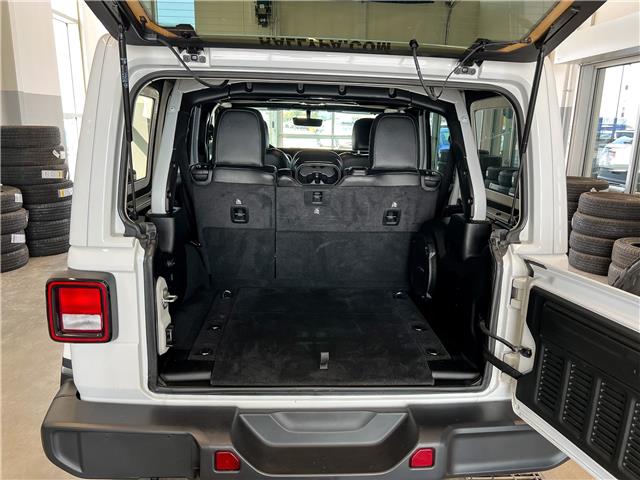 2023 Jeep Wrangler Sahara (Stk: V3140) in Prince Albert - Image 11 of 13