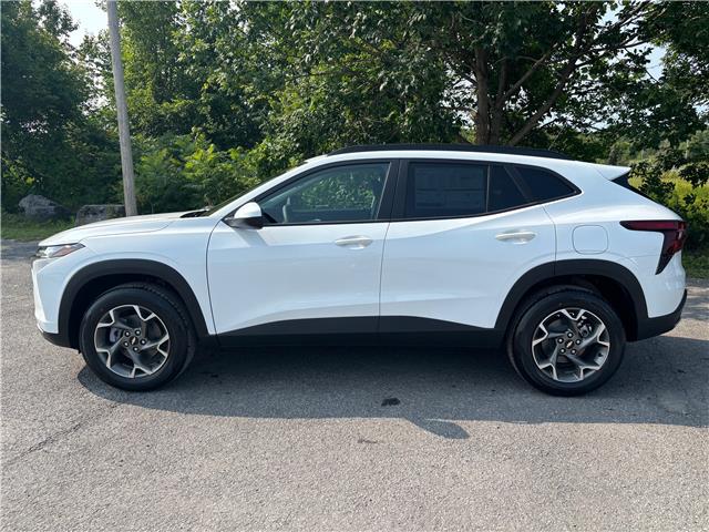 2025 Chevrolet Trax LT (Stk: 25316) in Green Valley - Image 2 of 16