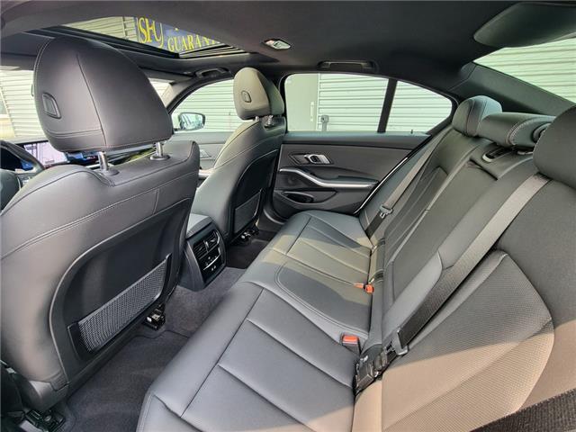 2023 BMW 3 Series 330i X-DRIVE | NAVI | SUNROOF |LEATHER |BLIND SPOT (Stk: Z3521) in St. Catharines - Image 22 of 30