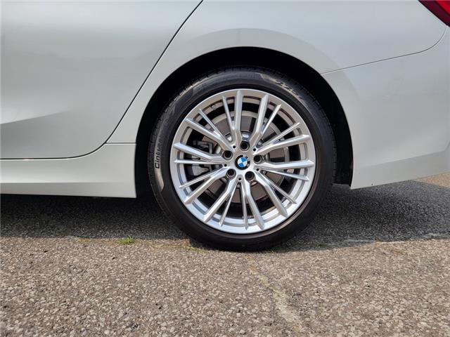 2023 BMW 3 Series 330i X-DRIVE | NAVI | SUNROOF |LEATHER |BLIND SPOT (Stk: Z3521) in St. Catharines - Image 27 of 30