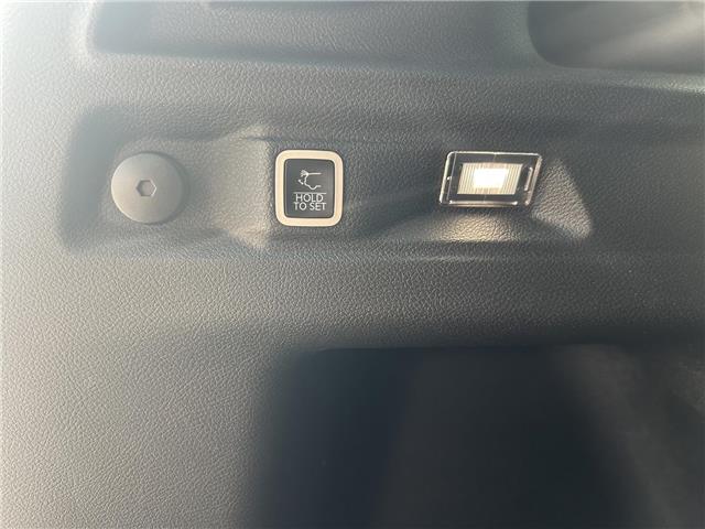 2024 Jeep Grand Cherokee L Limited (Stk: P24713A) in London - Image 10 of 31