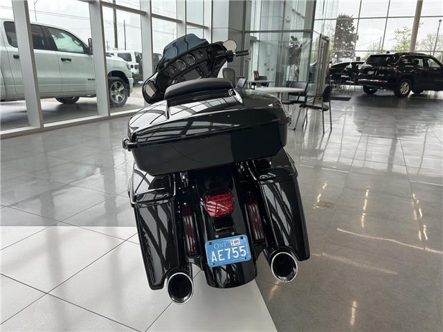 2017 Harley-Davidson CVO Street Glide  (Stk: TOM1) in London - Image 18 of 18