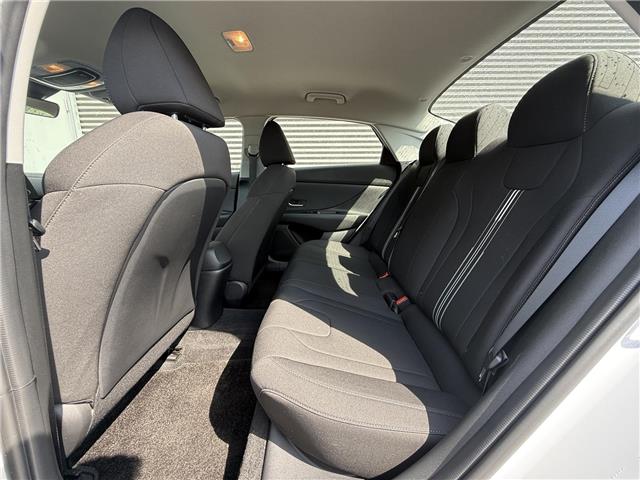 2023 Hyundai Elantra Preferred (Stk: U10965) in London - Image 12 of 20