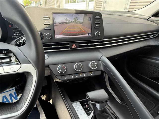 2023 Hyundai Elantra Preferred (Stk: U10965) in London - Image 14 of 20