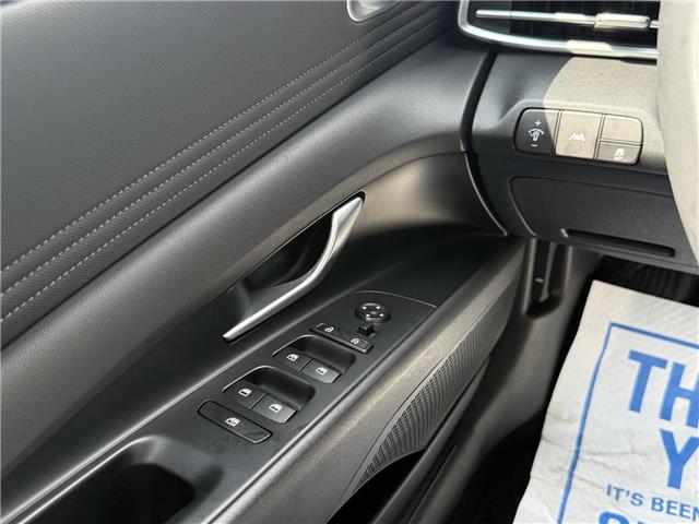 2023 Hyundai Elantra Preferred (Stk: U10965) in London - Image 18 of 20