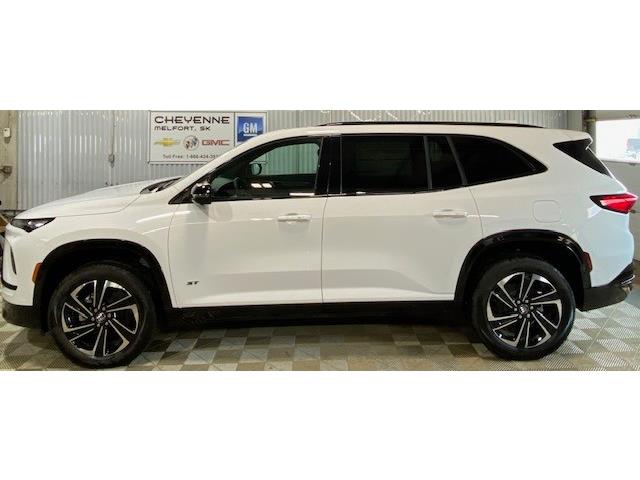 2026 Buick Enclave Sport Touring (Stk: 26118) in Melfort - Image 2 of 14