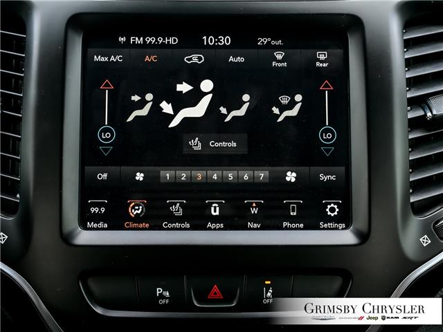 2021 Jeep Cherokee Altitude (Stk: U6215) in Grimsby - Image 31 of 34