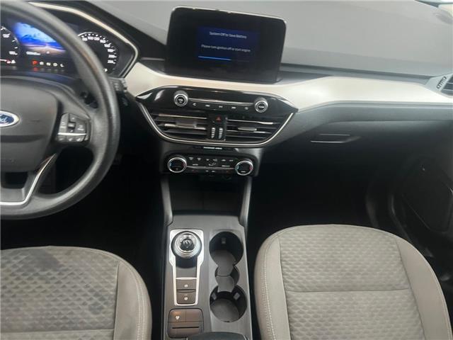 2021 Ford Escape SE Hybrid (Stk: 15170) in Golden - Image 12 of 17