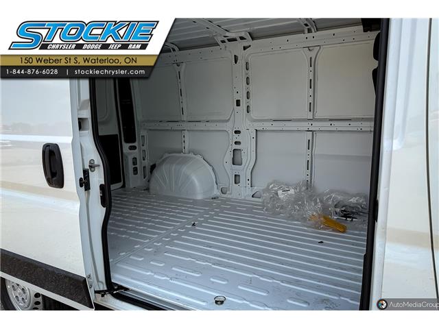 2025 RAM ProMaster 1500 Low Roof (Stk: 45623) in Waterloo - Image 7 of 21