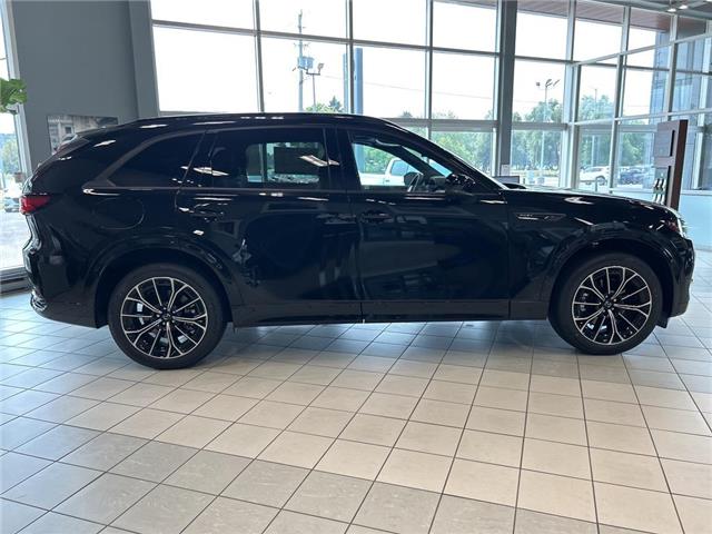 2025 Mazda CX-70 PHEV GT (Stk: 25T129) in Kingston - Image 2 of 15