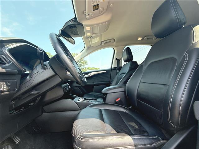 2021 Ford Escape Titanium Hybrid (Stk: MUA74931T) in Wallaceburg - Image 11 of 25