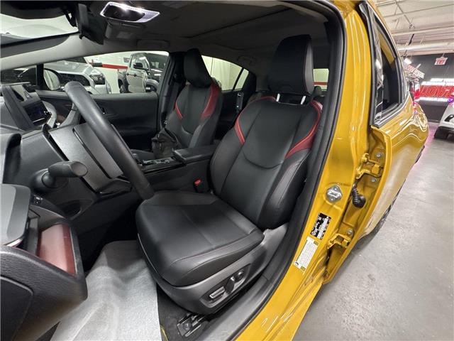 2025 Toyota Prius Plug-In Hybrid XSE Premium (Stk: 10117025) in Markham - Image 11 of 34