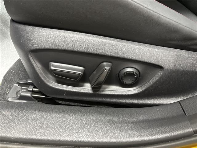 2025 Toyota Prius Plug-In Hybrid XSE Premium (Stk: 10117025) in Markham - Image 12 of 34