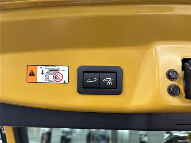 2025 Toyota Prius Plug-In Hybrid XSE Premium (Stk: 10117025) in Markham - Image 32 of 34