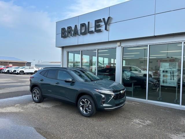 2025 Chevrolet Trax LT (Stk: 25174) in Moosomin - Image 2 of 11