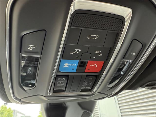 2025 Jeep Grand Cherokee L Laredo (Stk: 25470) in London - Image 20 of 22