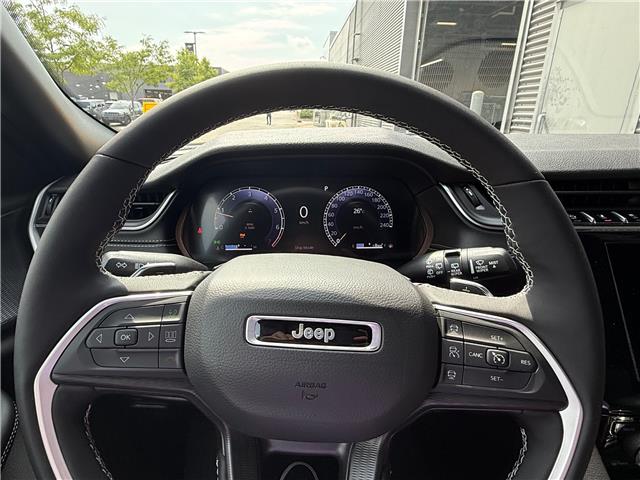2025 Jeep Grand Cherokee L Laredo (Stk: 25470) in London - Image 16 of 22
