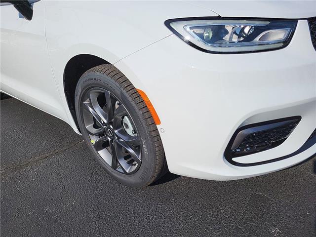 2026 Chrysler Pacifica Select (Stk: 260001) in Windsor - Image 10 of 25