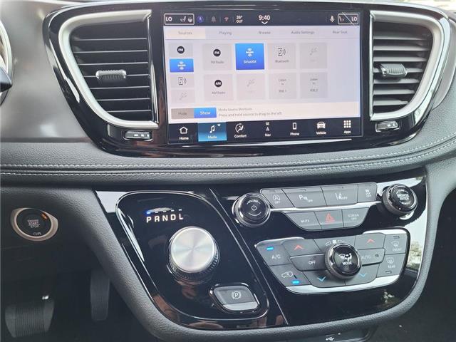 2026 Chrysler Pacifica Select (Stk: 260001) in Windsor - Image 15 of 25