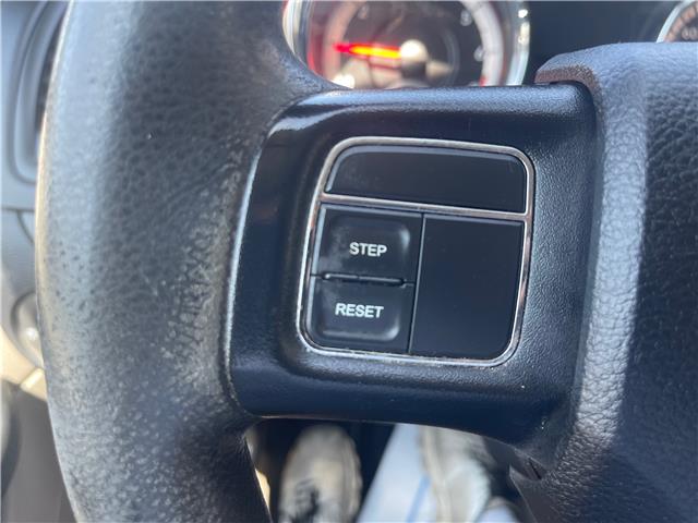 2017 Dodge Grand Caravan CVP/SXT (Stk: D595056) in Scarborough - Image 15 of 19