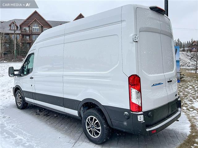 2023 Ford E-Transit-350 Cargo Base (Stk: 23CT9553) in Canmore - Image 7 of 15