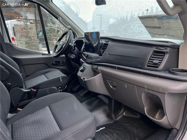 2023 Ford E-Transit-350 Cargo Base (Stk: 23CT9553) in Canmore - Image 13 of 15