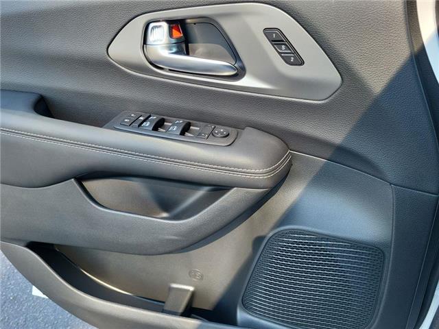 2026 Chrysler Pacifica Select (Stk: 260006) in Windsor - Image 11 of 25