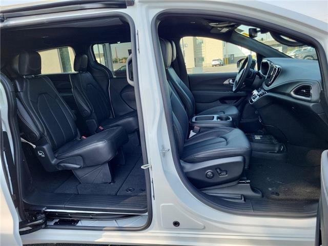 2026 Chrysler Pacifica Select (Stk: 260006) in Windsor - Image 21 of 25